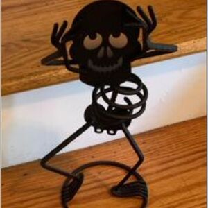 Halloween Fall Skeleton